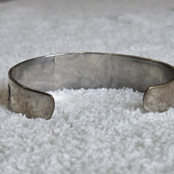 Silver Celtic Knot Bracelet - Picture 3 of 3